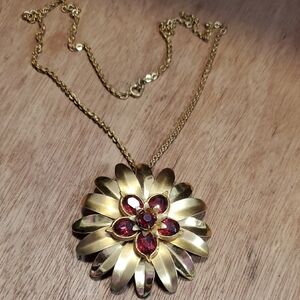 Gold and Red Floral Pendant Necklace